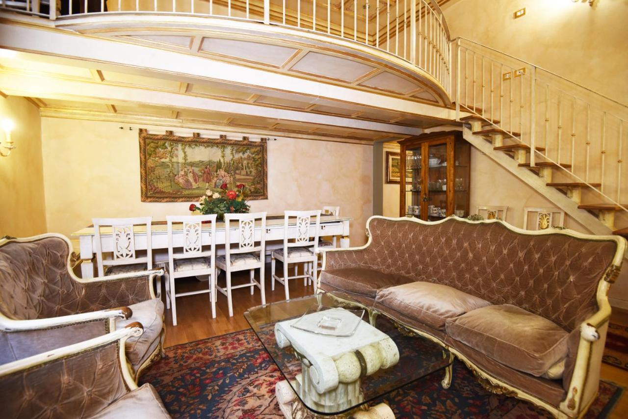 Italian Experience-Suite Medici Loft 8 Florence Extérieur photo