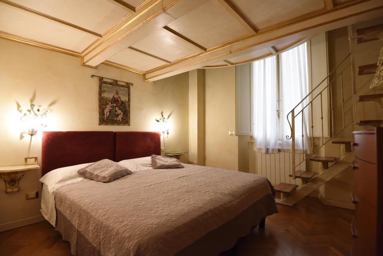 Italian Experience-Suite Medici Loft 8 Florence Extérieur photo
